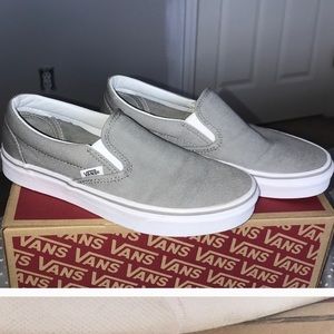 LIGHT GRAY VANS